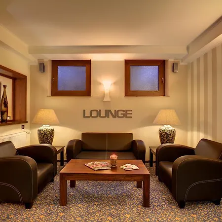 Hotel Püster 3*
